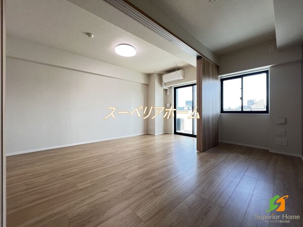 市谷台町坂フロントの物件内観写真